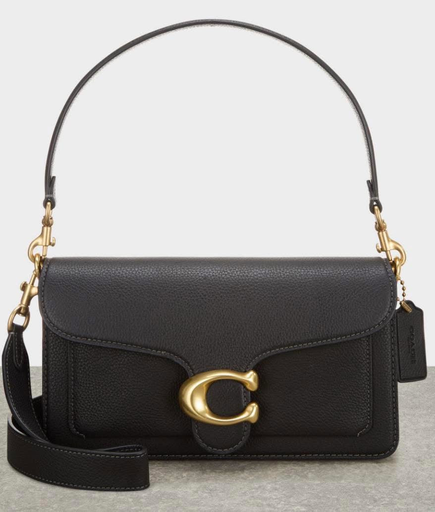 The classic shoulder bag (comes boxed)