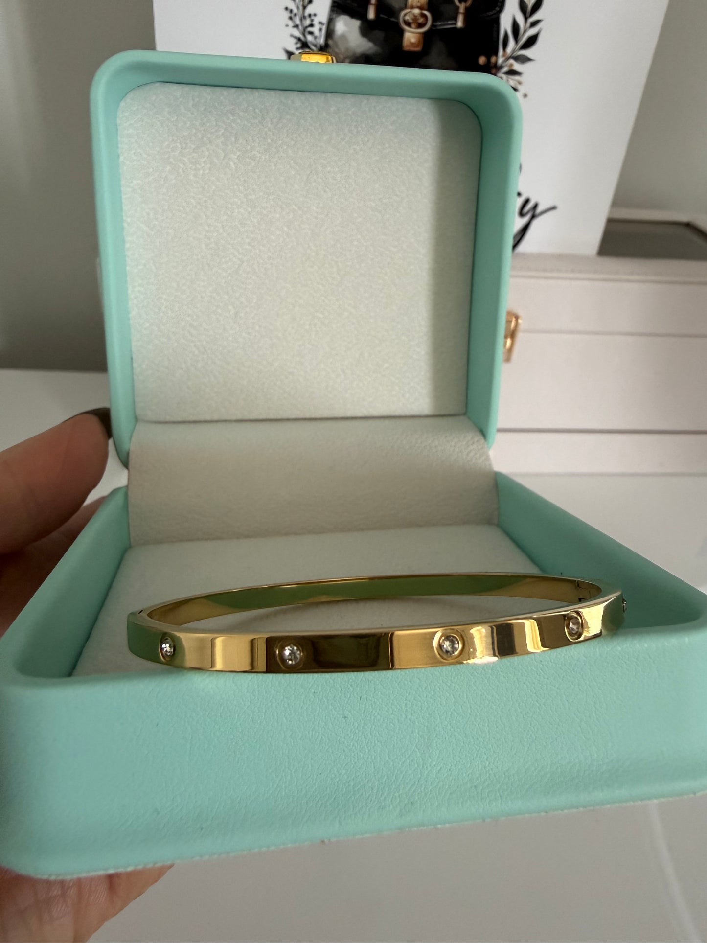 Lux bangles