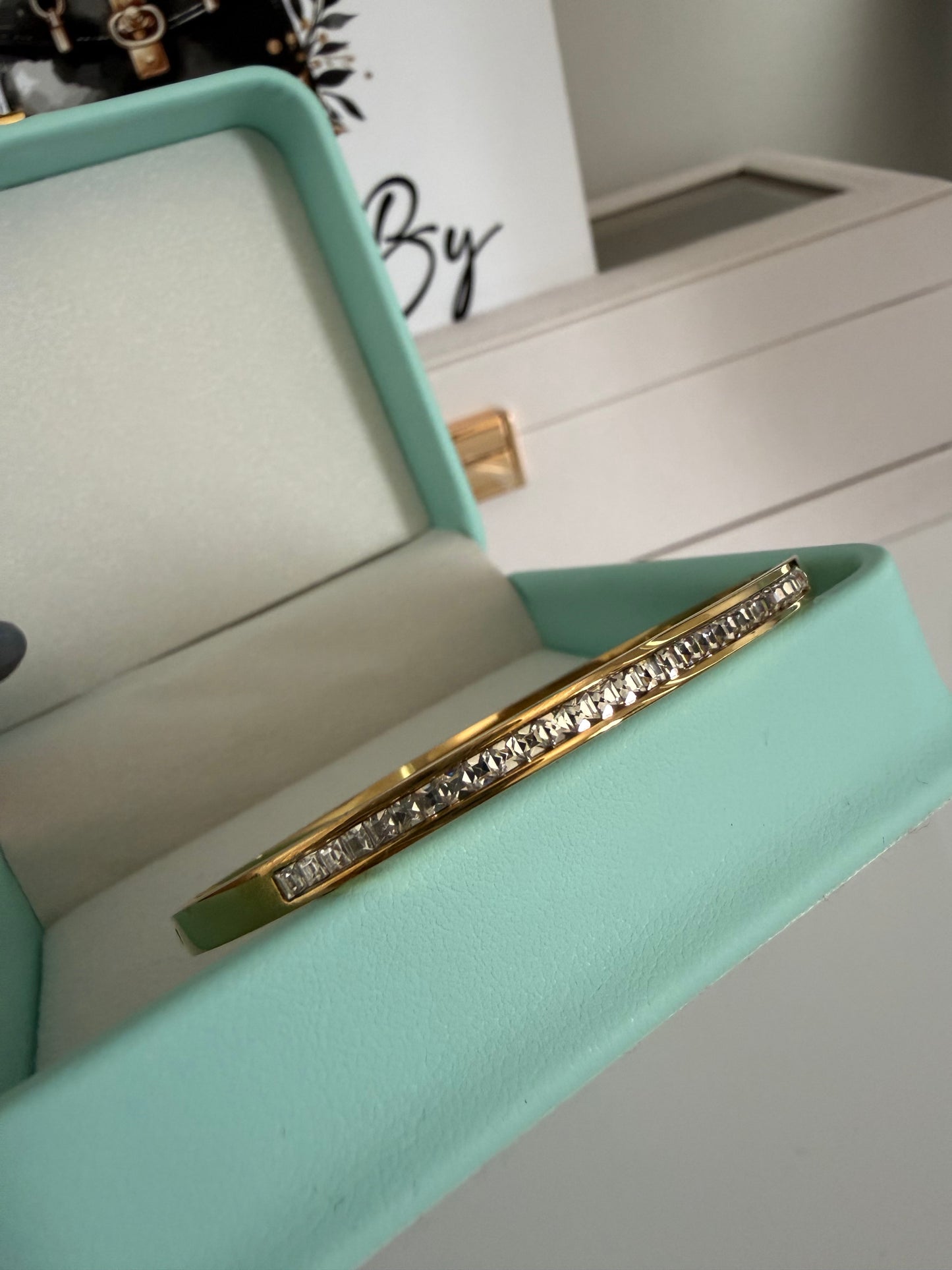 Lux bangles