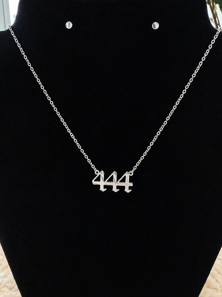 Angel numbers 444 necklace (silver)